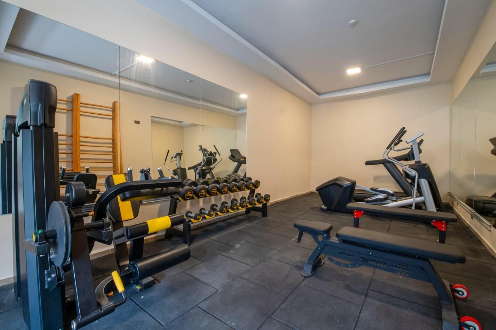 Ramada By Wyndham Fethiye Oludeniz Adult Only Hotel Екстериор снимка