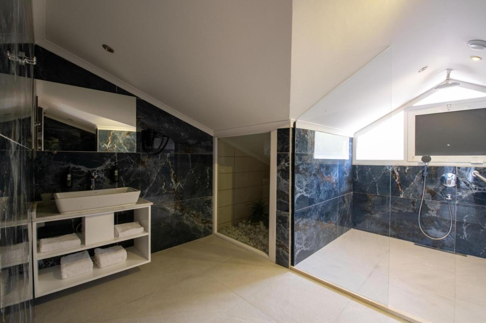 Ramada By Wyndham Fethiye Oludeniz Adult Only Hotel Екстериор снимка