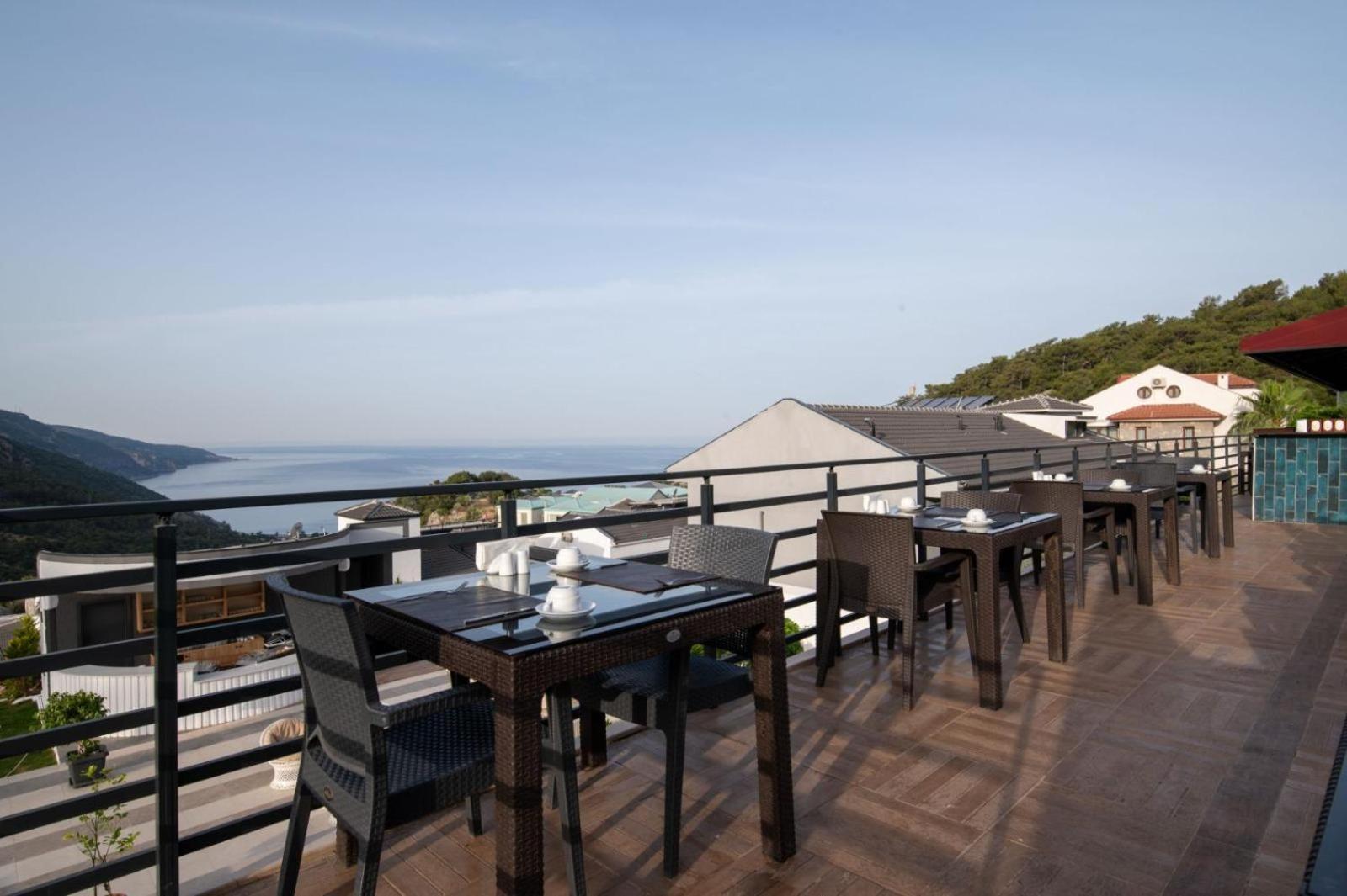 Ramada By Wyndham Fethiye Oludeniz Adult Only Hotel Екстериор снимка