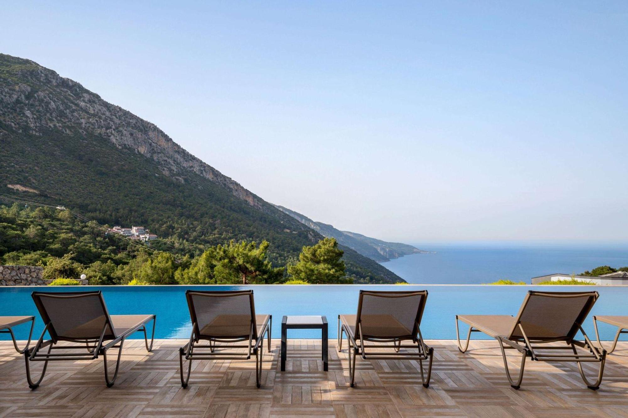Ramada By Wyndham Fethiye Oludeniz Adult Only Hotel Екстериор снимка